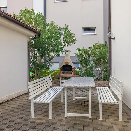 Stefica Апартаменты