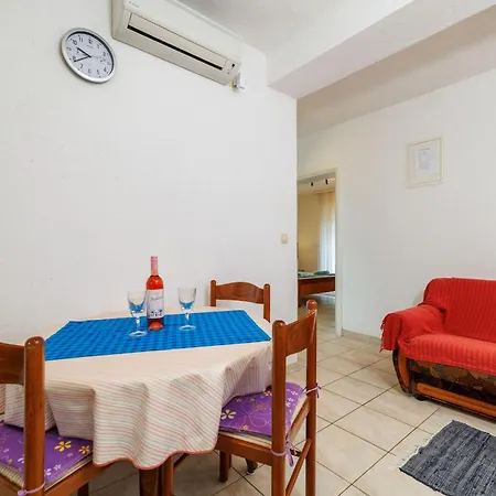 Stefica Апартаменты *