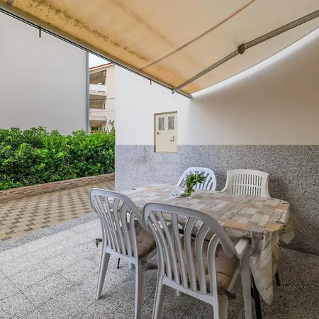 Stefica アパート *