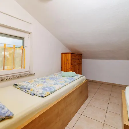 アパート Stefica